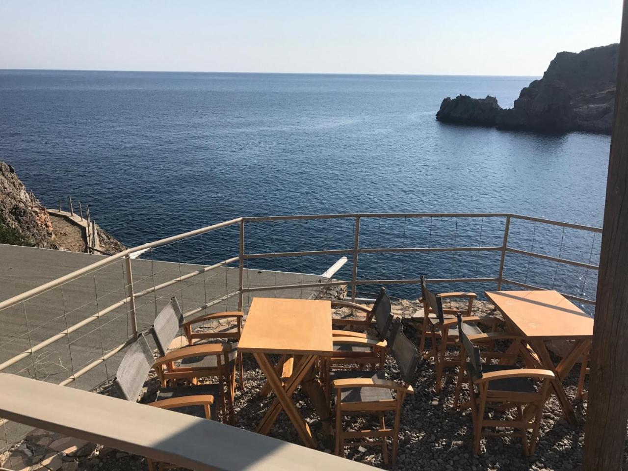Agios Pavlos Hotel Luaran gambar