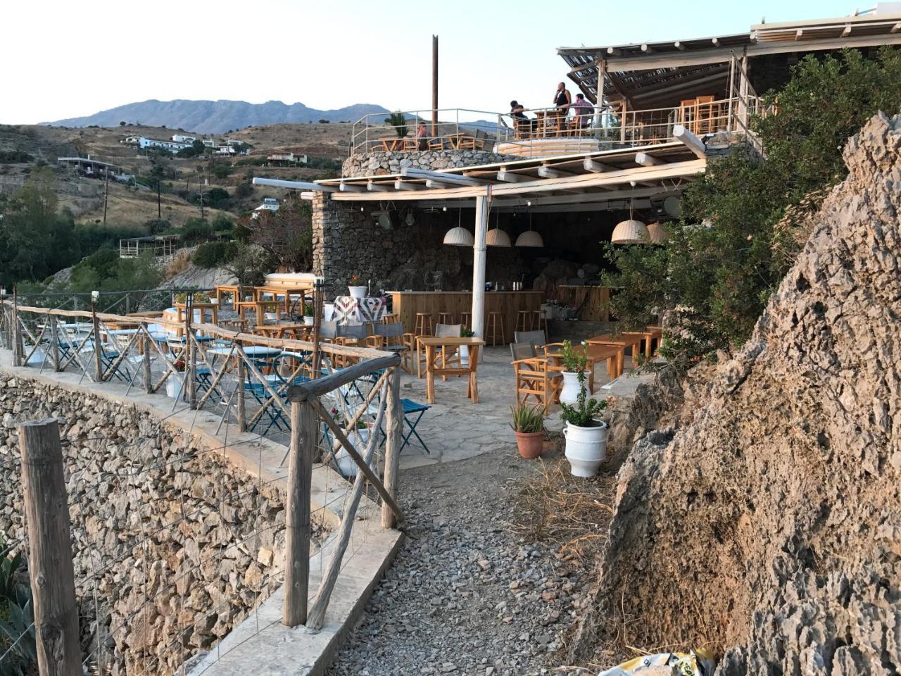 Agios Pavlos Hotel Luaran gambar